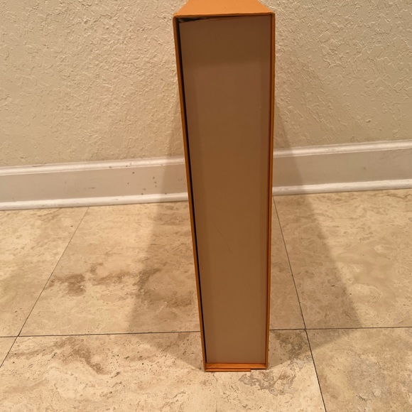 👑Authentic Louis Vuitton Gift/Storage Box Magnetic Closure in Imperial Saffron - Picture 3 of 6